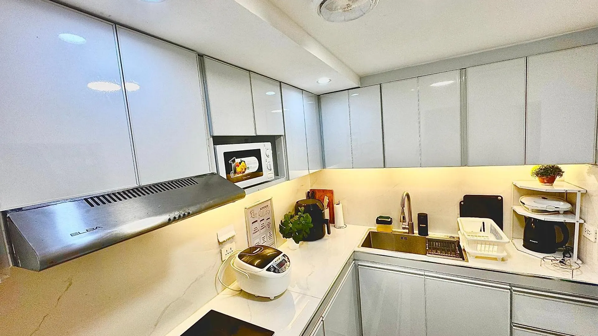 Vila The White Haven In Clark Entire House Angeles