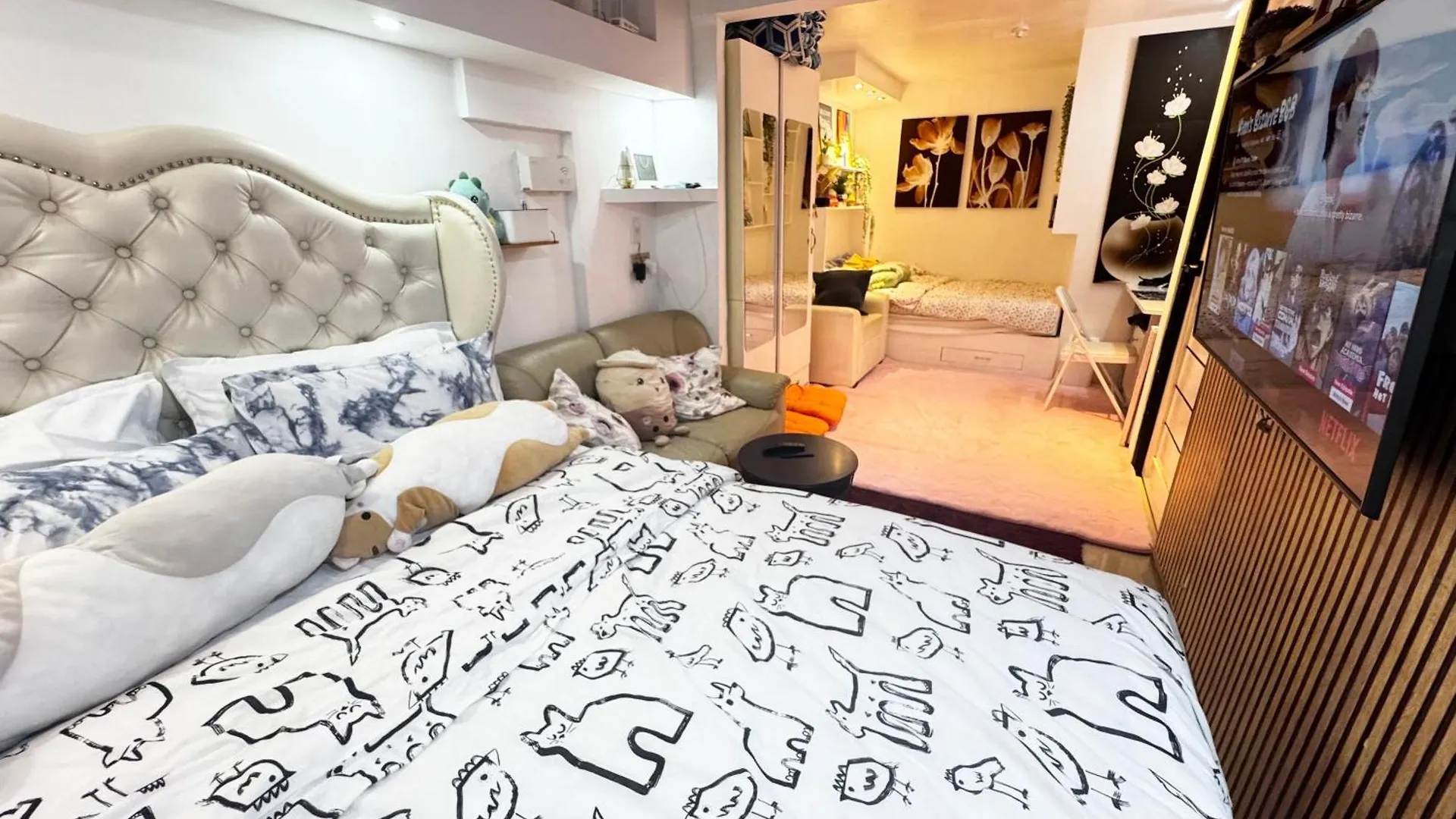 アンヘレス The White Haven In Clark Entire Houseヴィラ 別荘