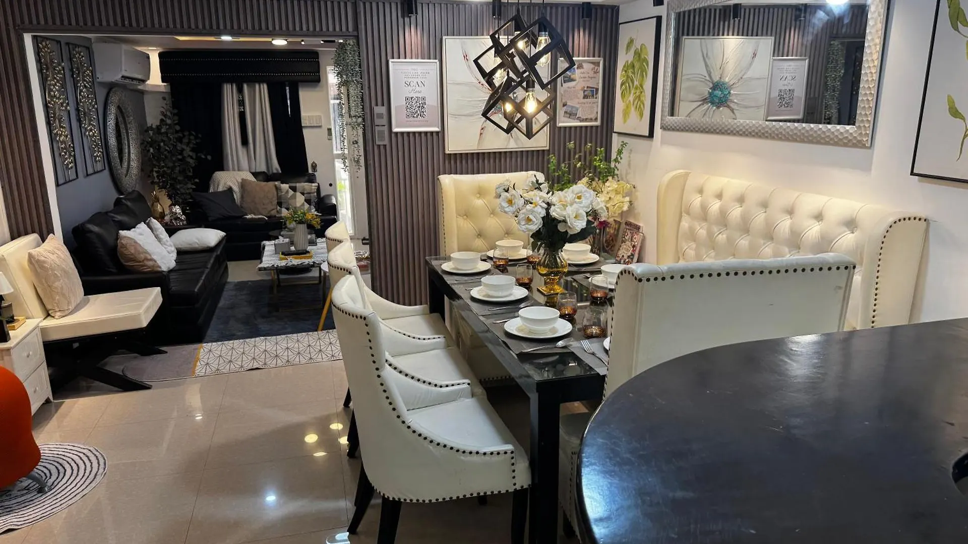 別荘 アンヘレス The White Haven In Clark Entire Houseヴィラ フィリピン