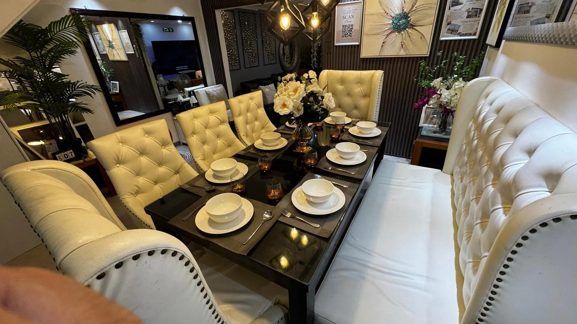 別荘 アンヘレス The White Haven In Clark Entire Houseヴィラ